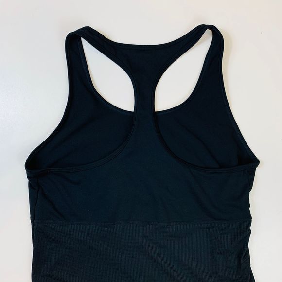 Fabletics Cashel Curved Cinch Tank - Picture 8 of 10